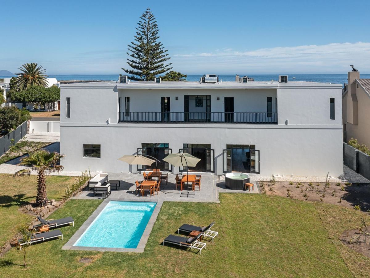 Glow Boutique Suites & Guesthouse Hermanus Exterior foto